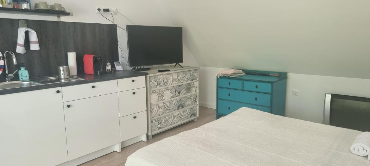 Vankoska Apartman Тихань Экстерьер фото